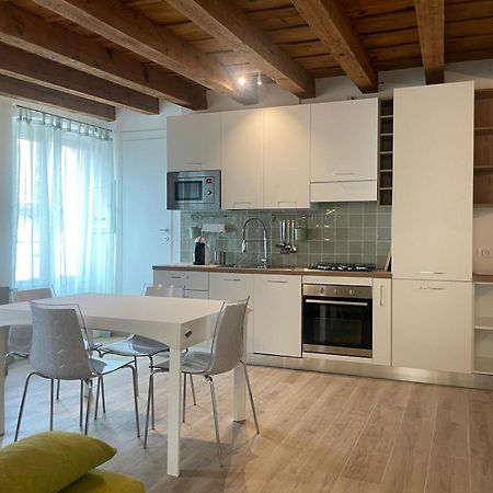 Апартаменты Cairoli14 Брешия Экстерьер фото